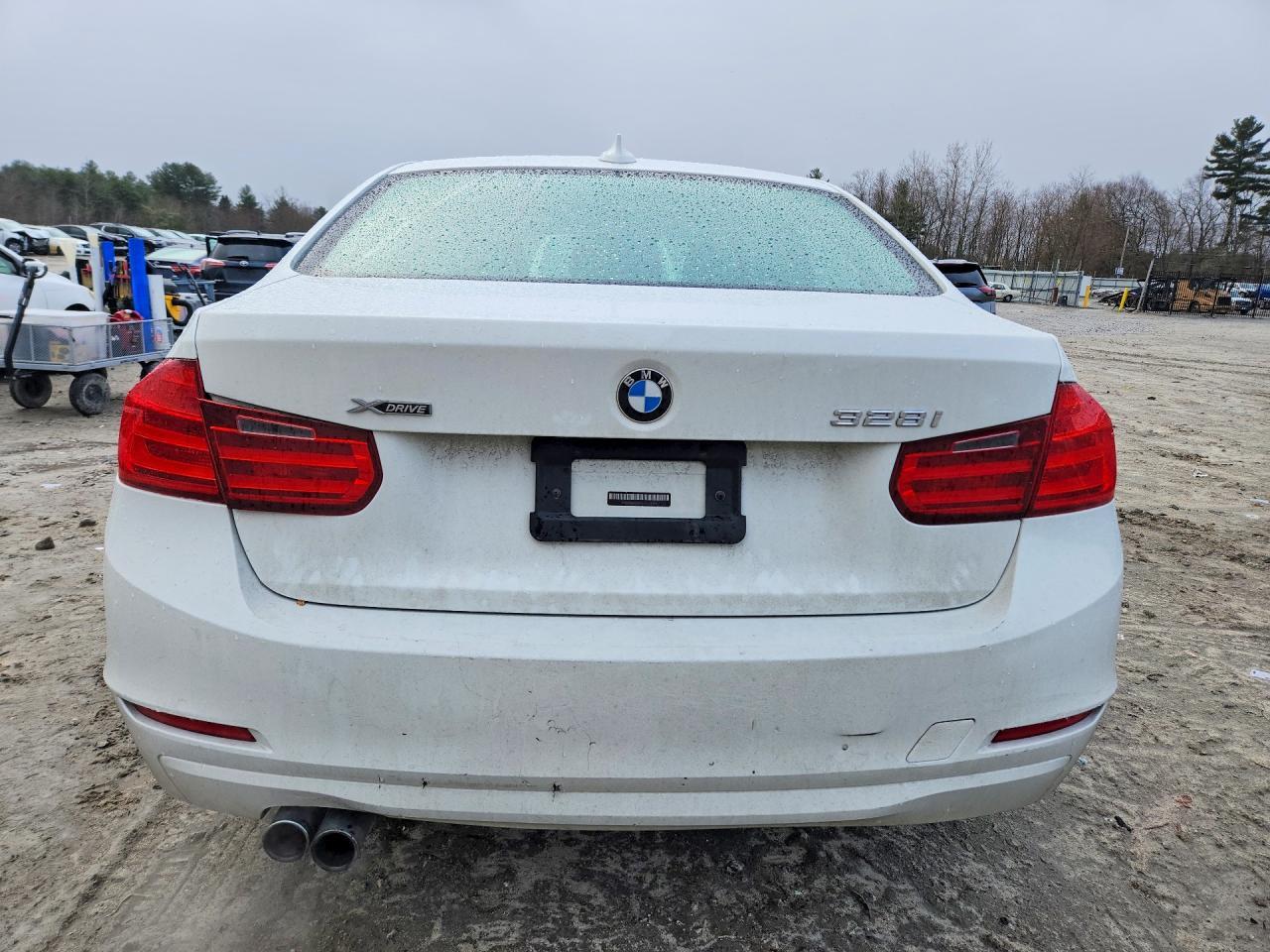 2013 BMW 328 xi Sulev