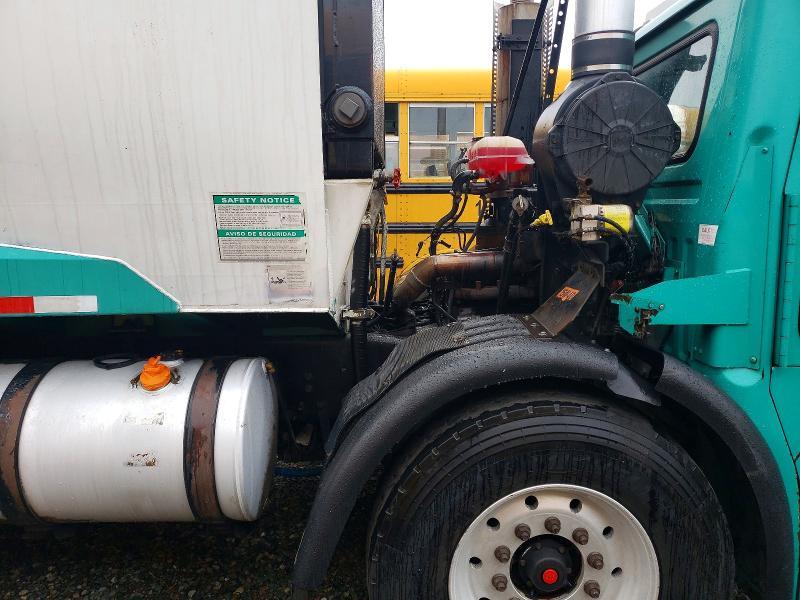 2006 Autocar Wxll Refuse Truck