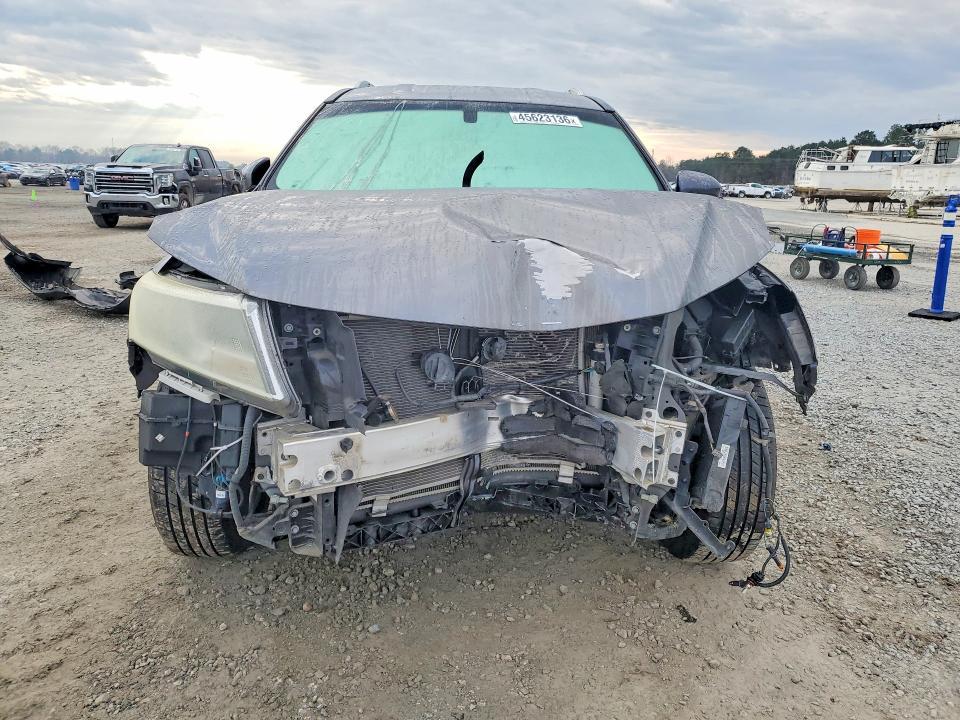 2016 Nissan Pathfinder s