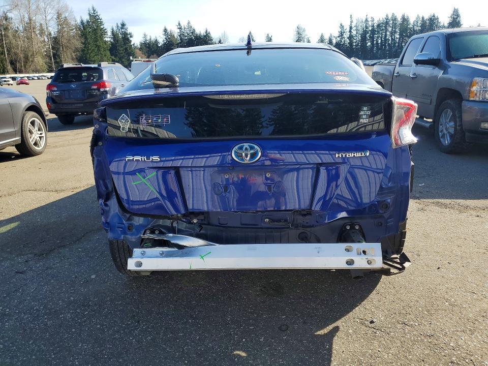 2016 Toyota Prius Three