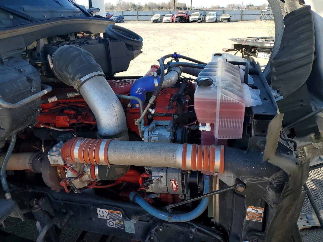 2021 Kenworth T680 Semi Truck