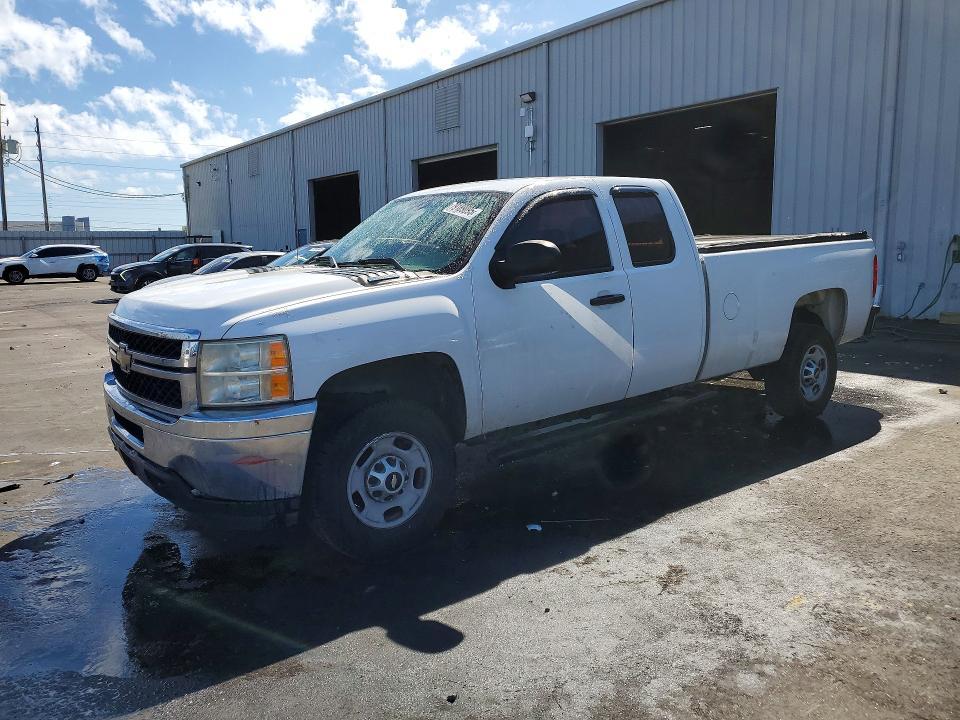2011 Chevrolet Silverado C2500 Heavy Duty