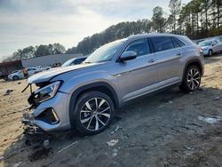 Volkswagen salvage cars for sale: 2024 Volkswagen Atlas Cross Sport sel Premium R-line