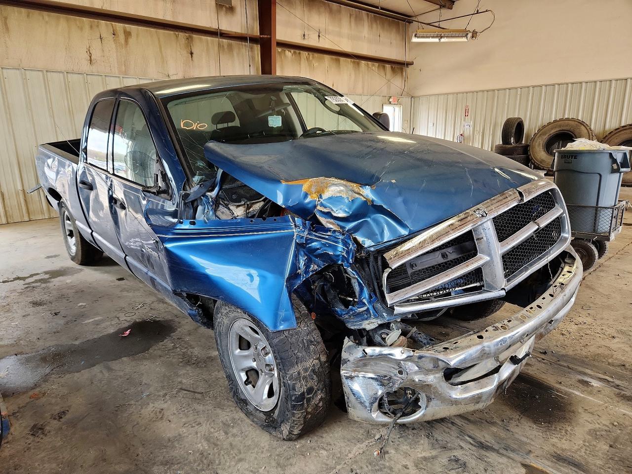 2004 Dodge RAM 1500 ST