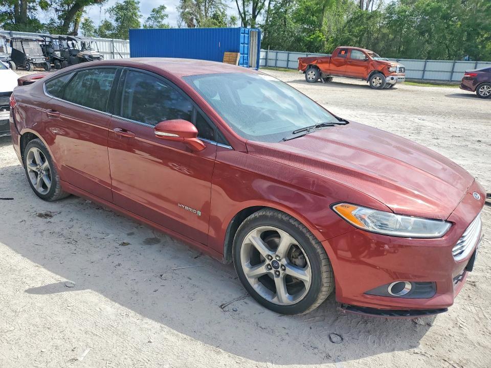 2014 Ford Fusion se Hybrid