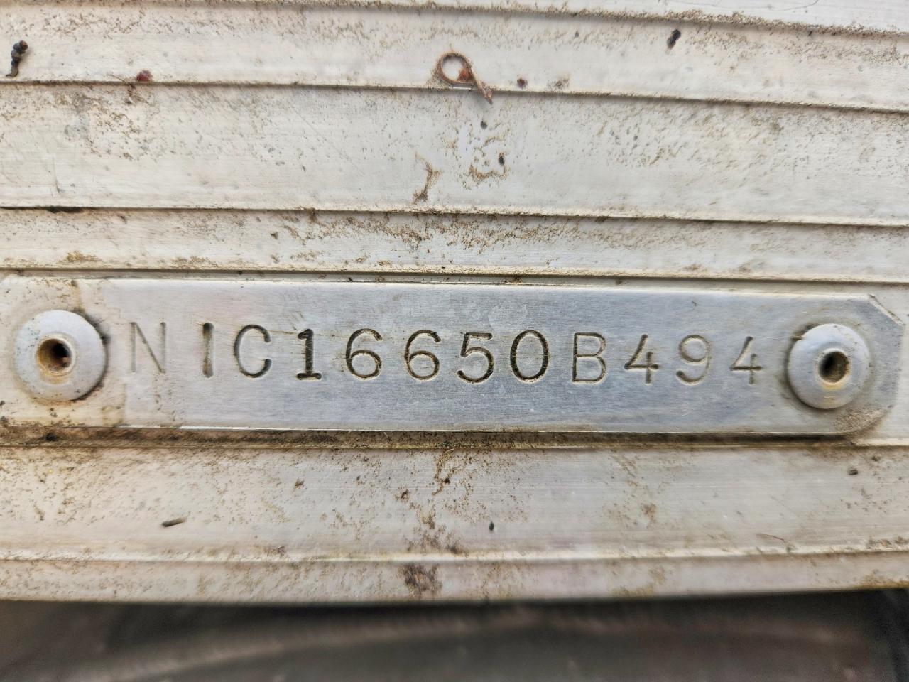 1994 Beachcomber Boats Inc Deckover T
