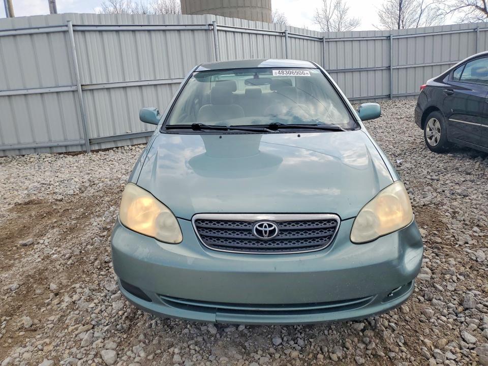 2005 Toyota Corolla le