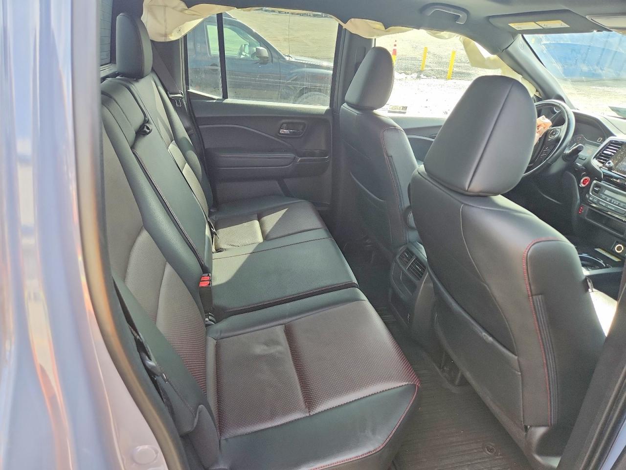 2022 Honda Ridgeline Black Edition