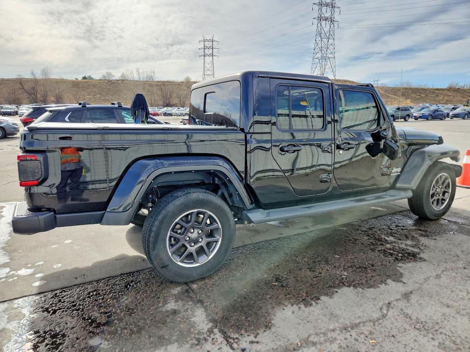 2021 Jeep Gladiator Overland