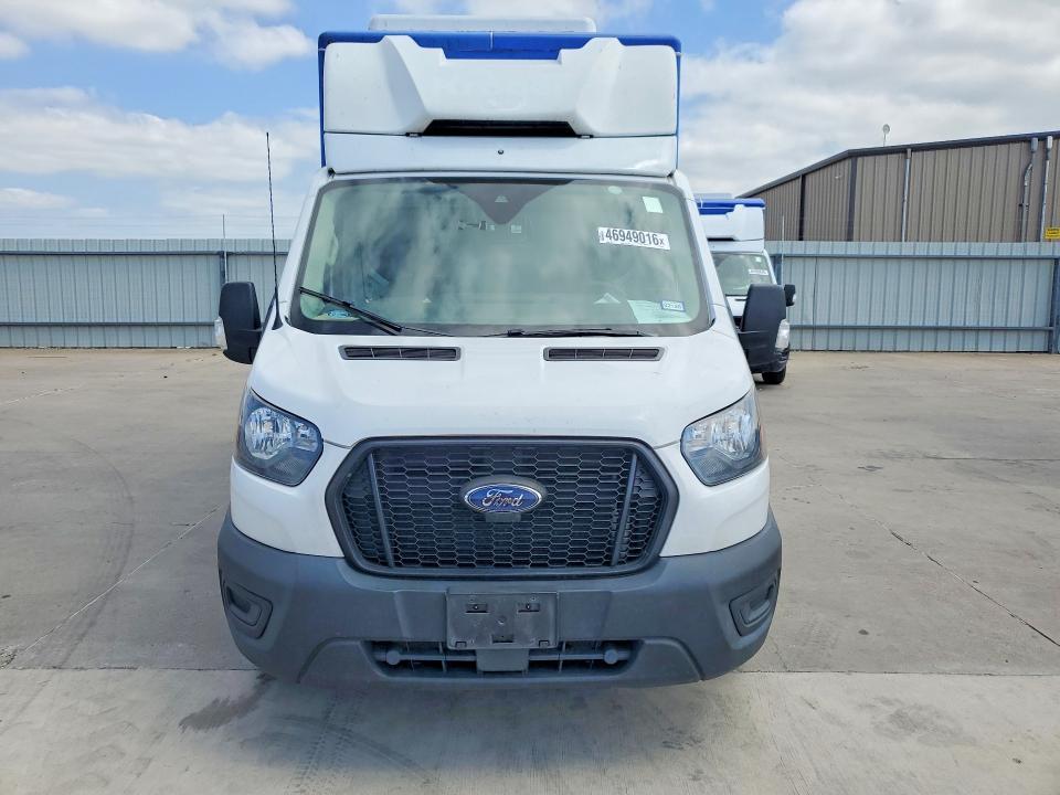 2022 Ford Transit Delivery Truck