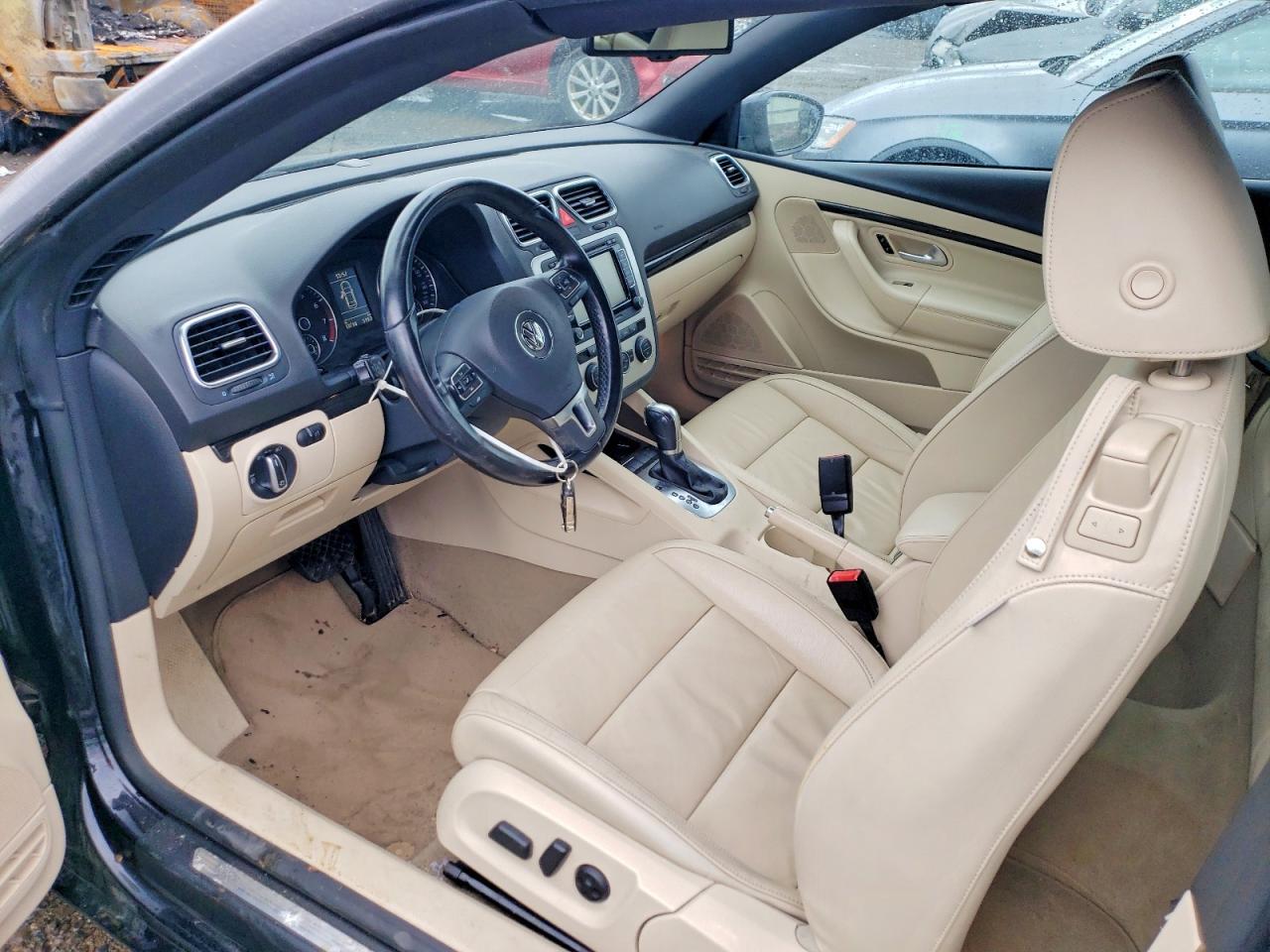 2015 Volkswagen Eos lux