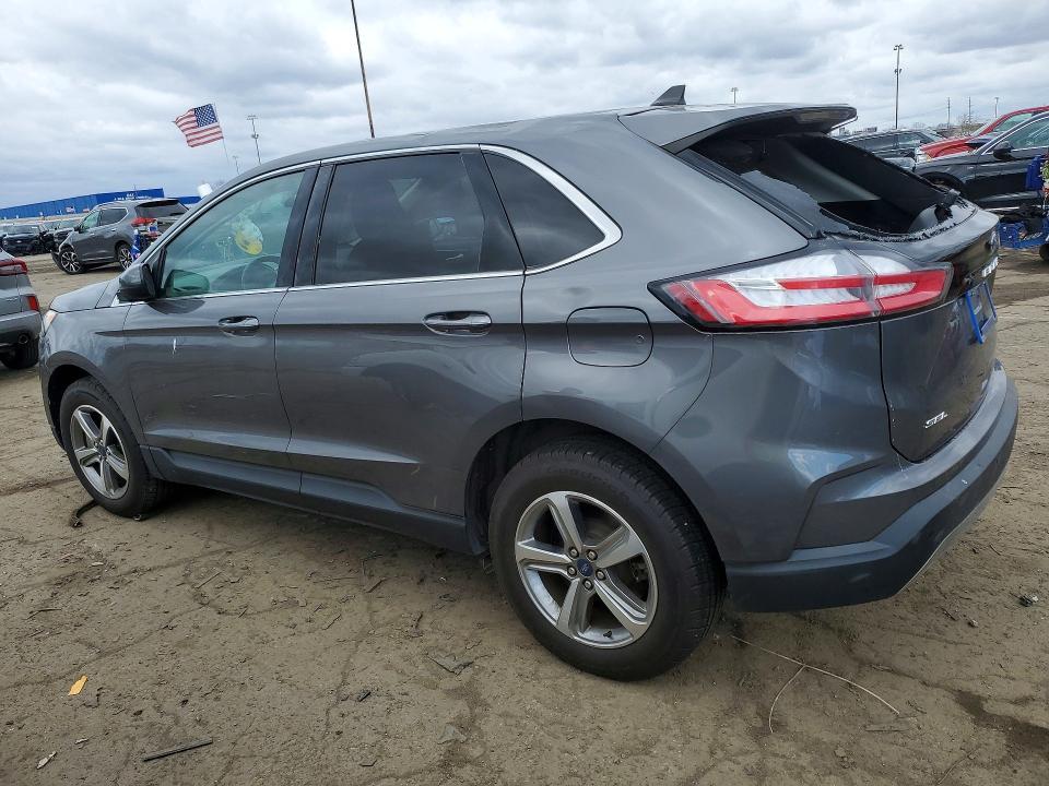 2022 Ford Edge sel