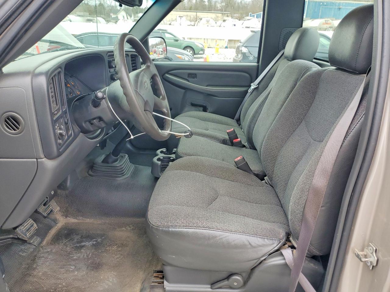 2004 Chevrolet Silverado C1500