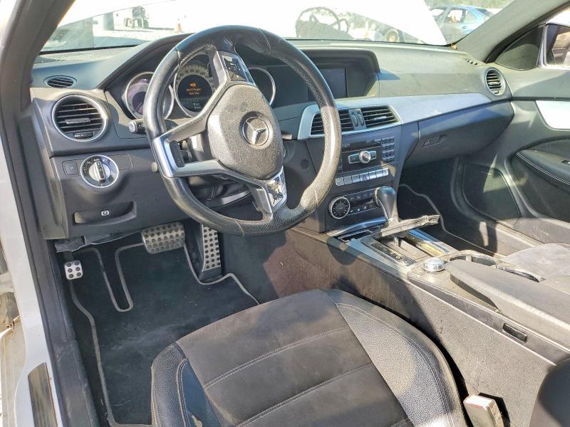 2015 Mercedes-Benz C 250