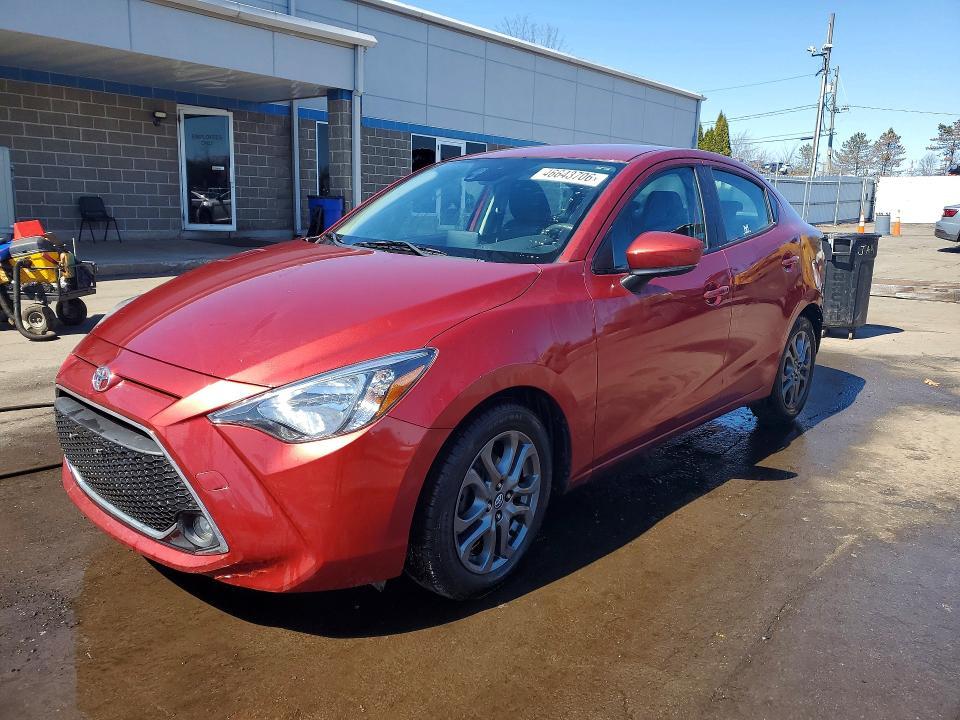 2019 Toyota Yaris le