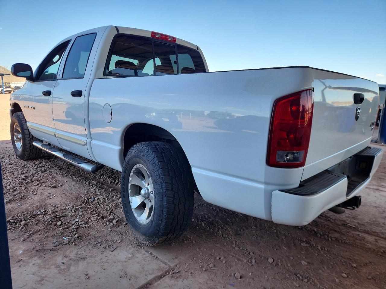 2005 Dodge RAM 1500 ST