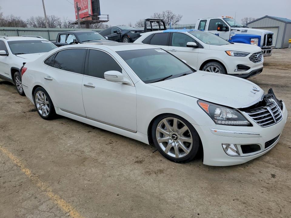 2013 Hyundai Equus Signature