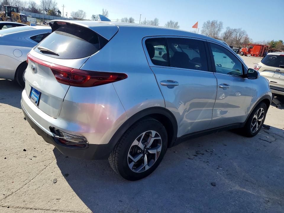 2022 KIA Sportage lx