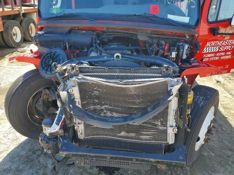 2019 Freigliner 2019 Freightliner Business Class M2 BOX Truck