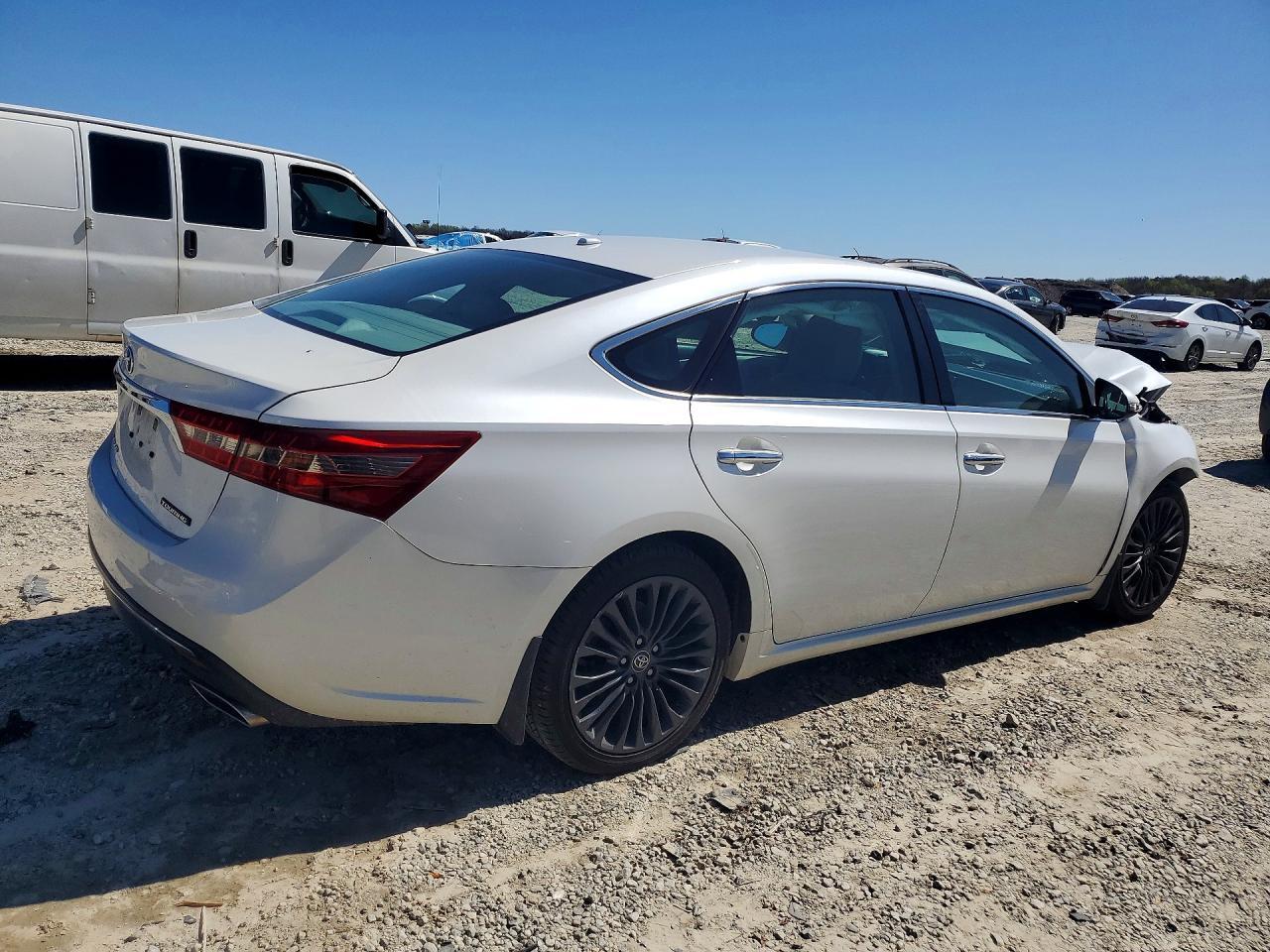 2016 Toyota Avalon Touring