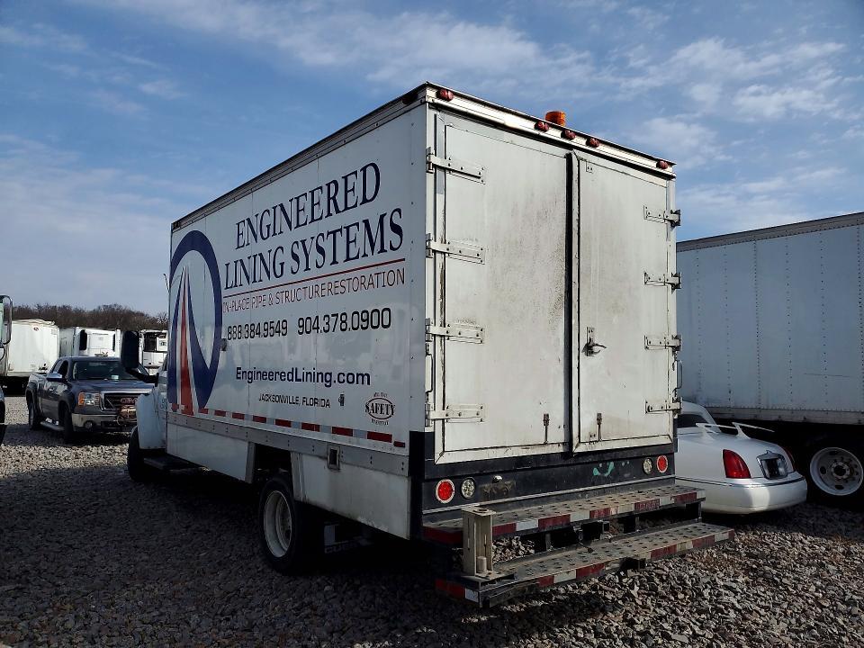 2007 Chevrolet C5500 Delivery Truck