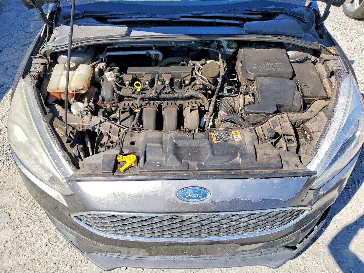 2015 Ford Focus se