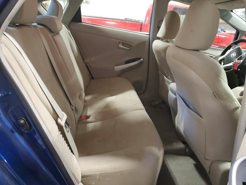 2010 Toyota Prius ii