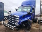 2022 Freigliner 2022 Freightliner Cascadia 116 Semi Truck