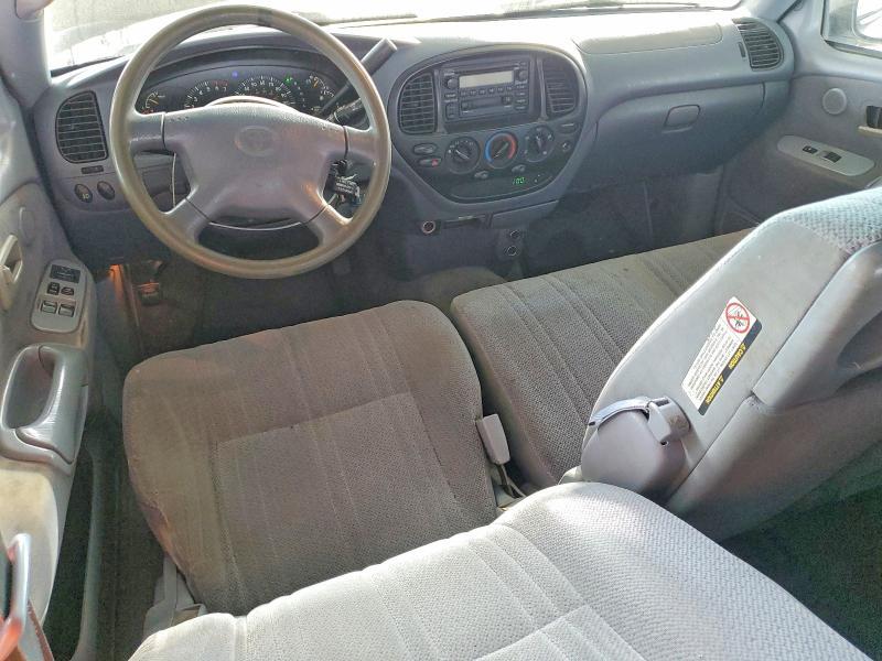 2002 Toyota Tundra SR5 V8