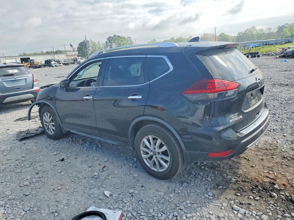 2020 Nissan Rogue sv