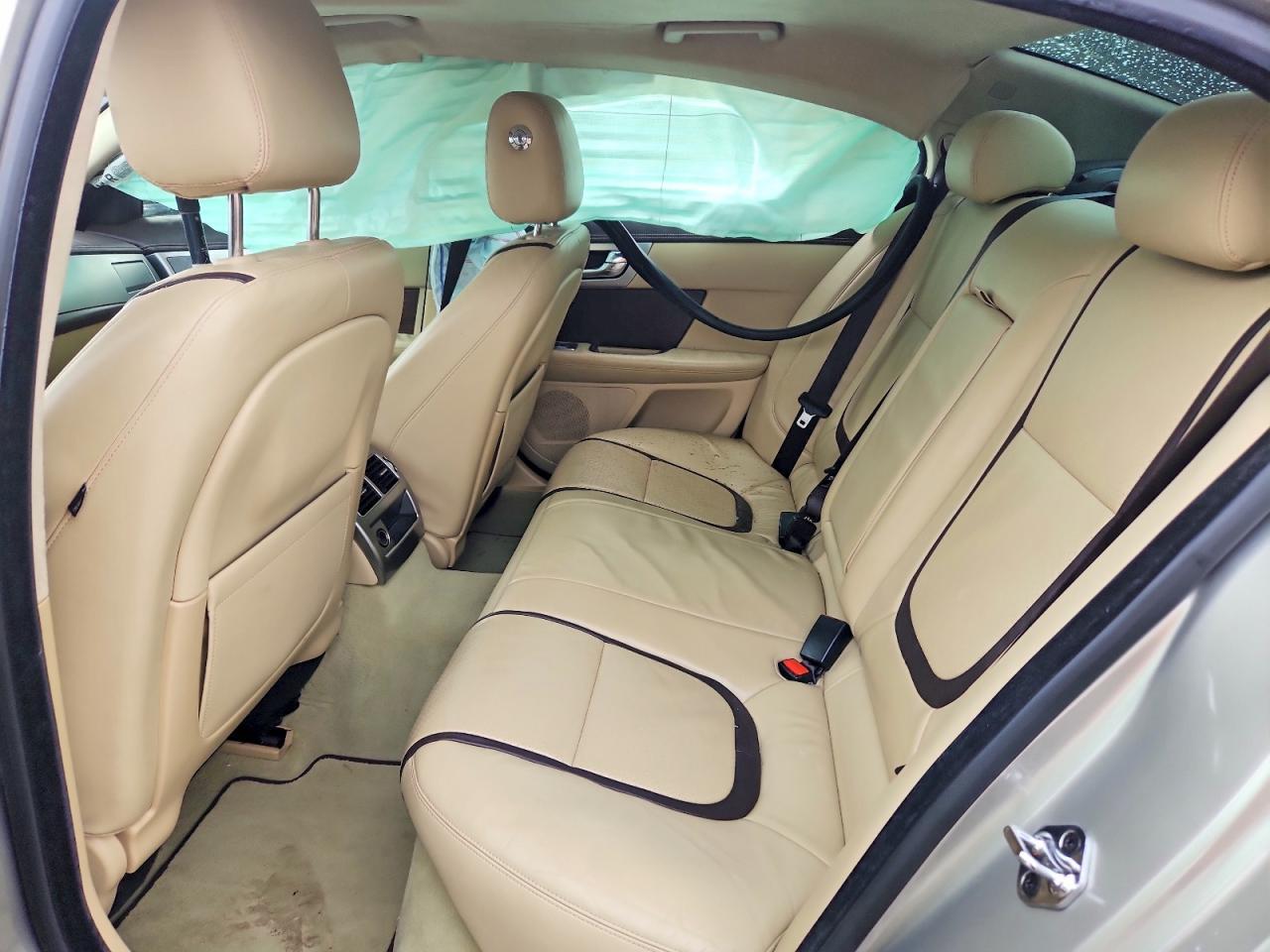2013 Jaguar XF