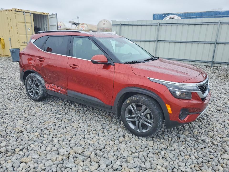2023 KIA Seltos s