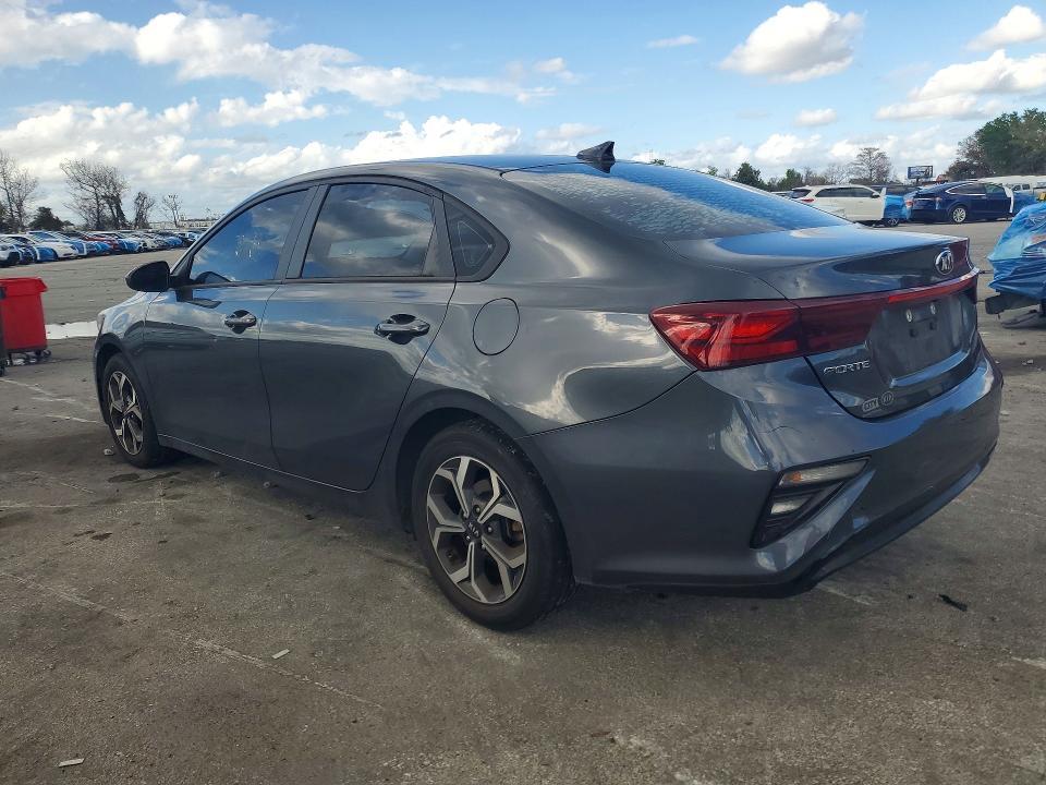2021 KIA Forte lxs