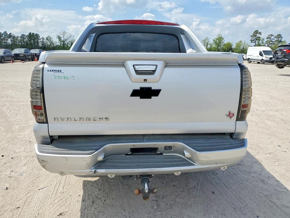 2013 Chevrolet Avalanche lt