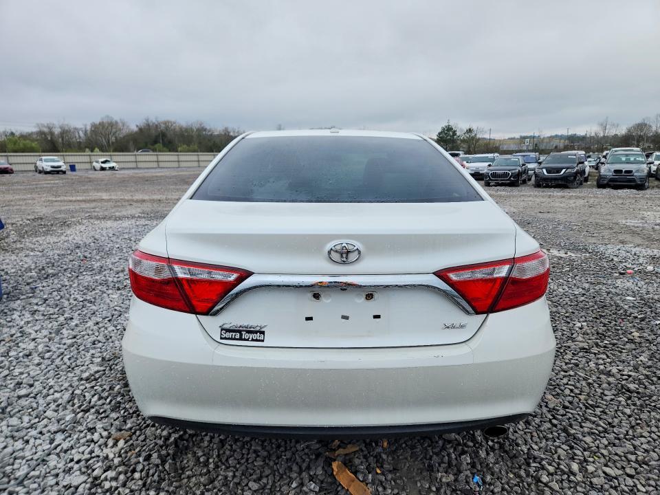 2016 Toyota Camry xle