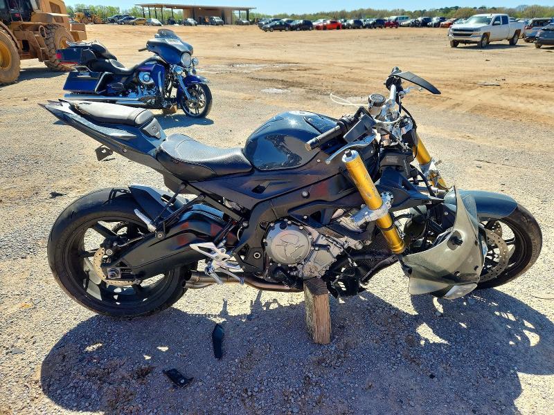 2017 BMW S 1000 r