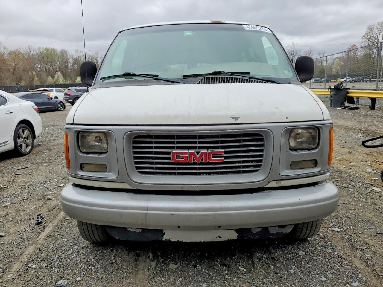 2001 GMC Savana G3500