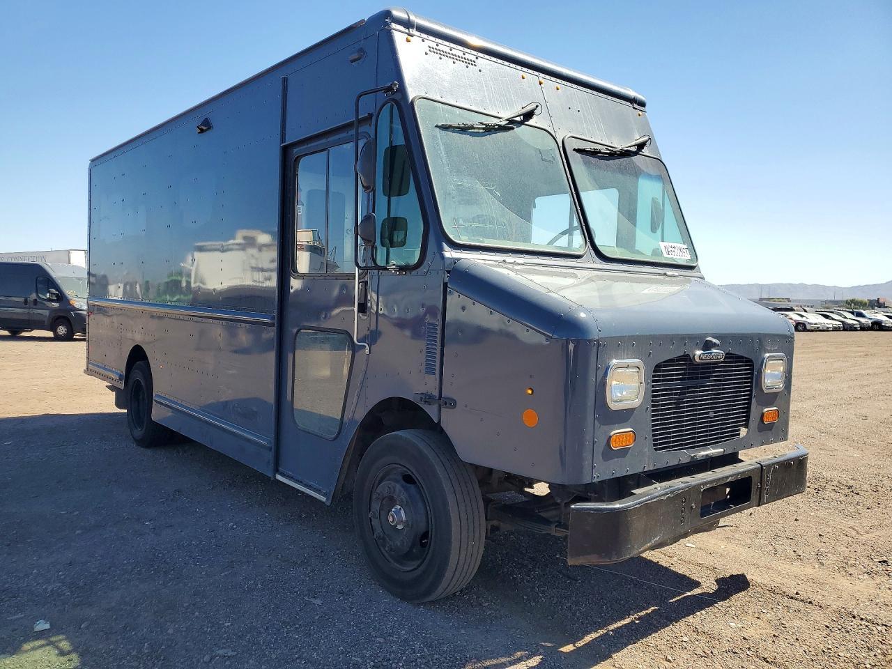 2020 Freightliner MT45G Chassis Delivery Truck