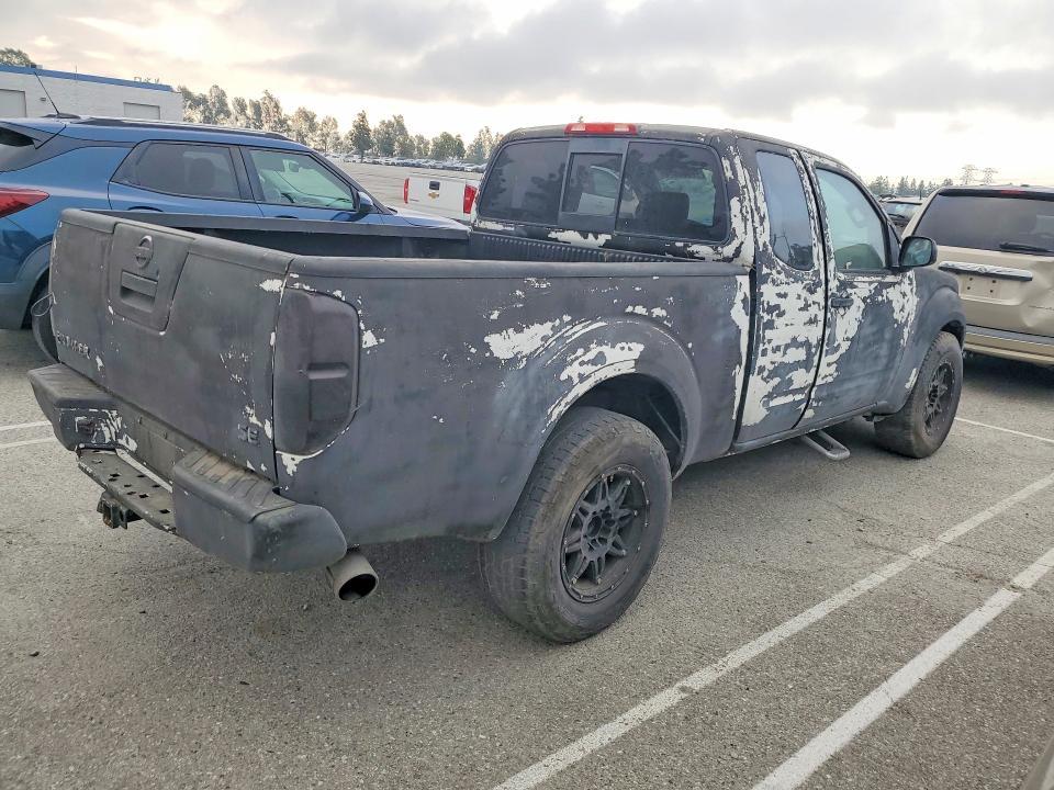 2012 Nissan Frontier sv
