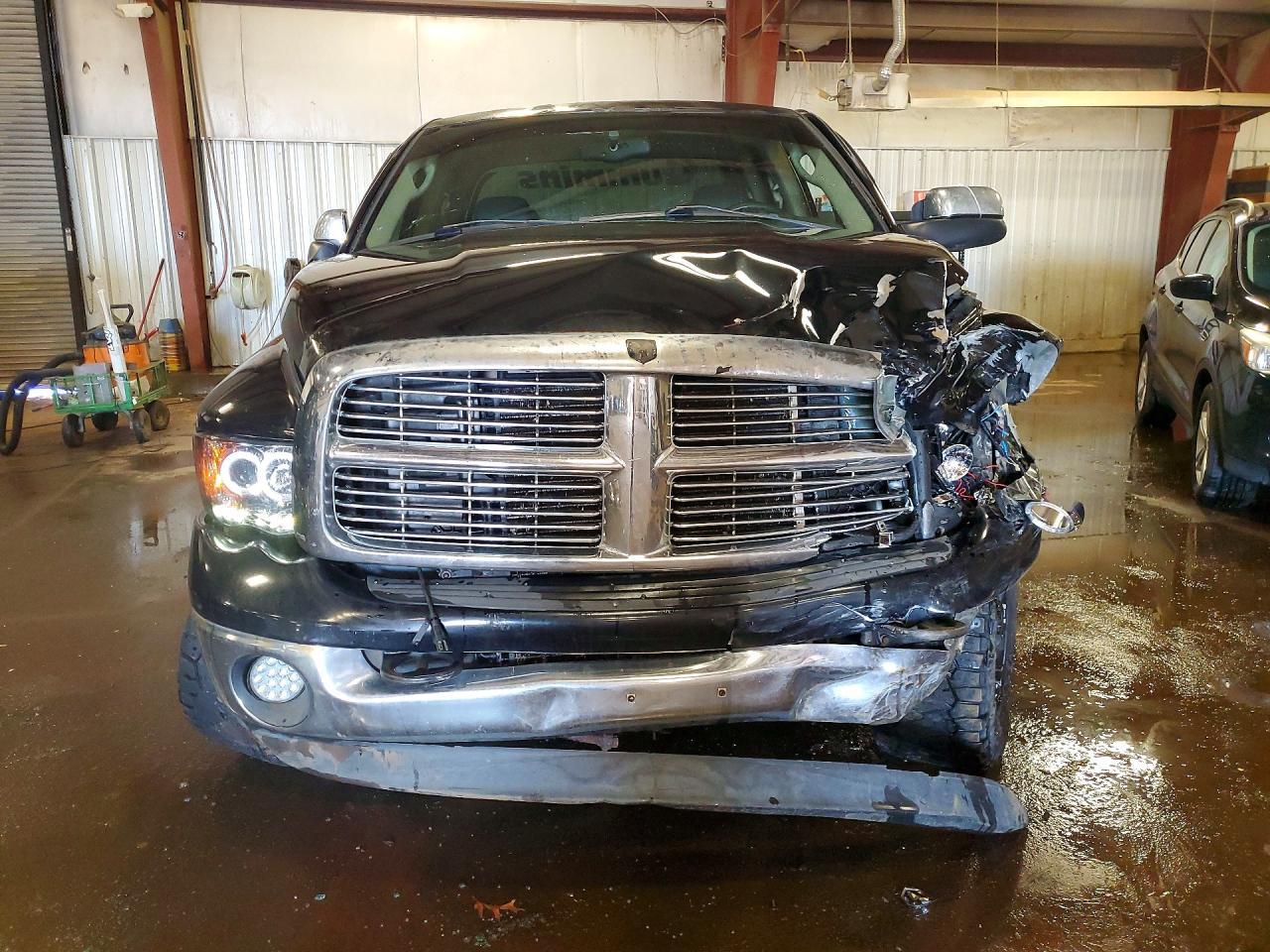 2005 Dodge RAM 2500 ST