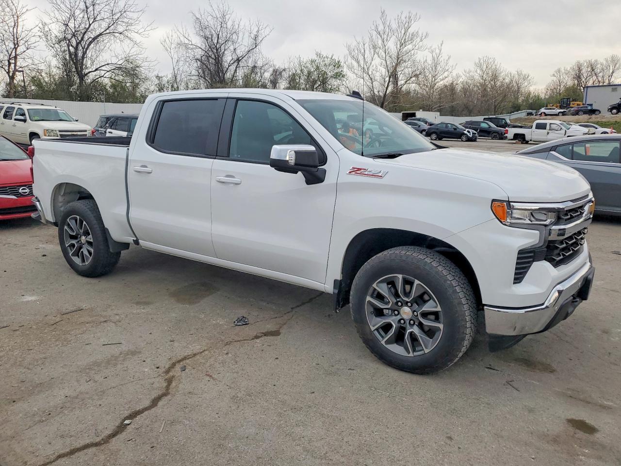 2025 Chevrolet Silverado K1500 LT