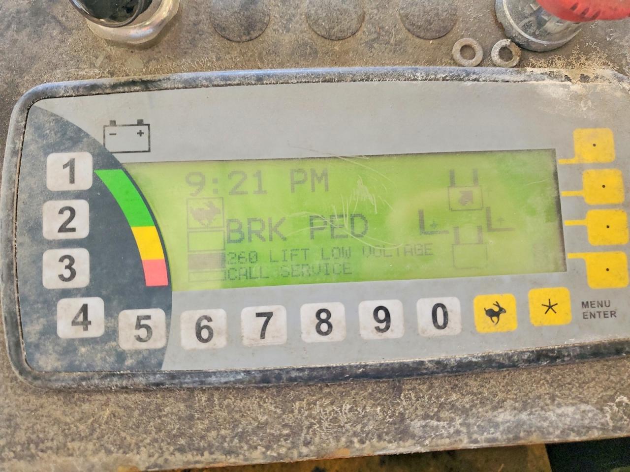 2010 Hyster Order Picker Forklift
