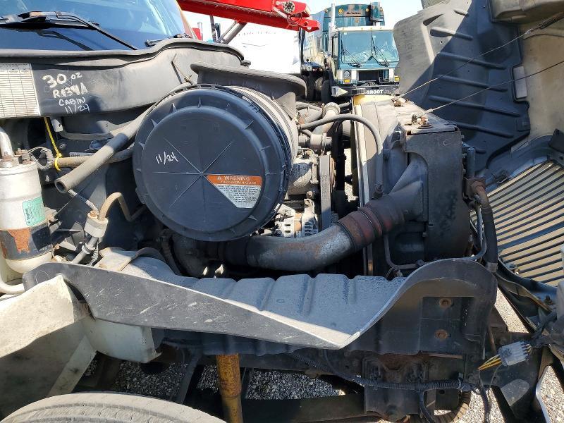 2007 International 4300 BOX Truck