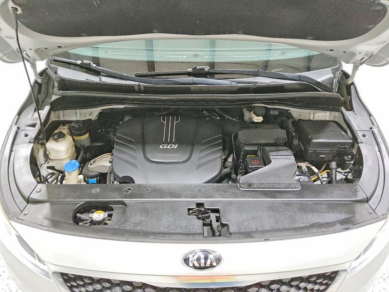 2016 KIA Sedona lx