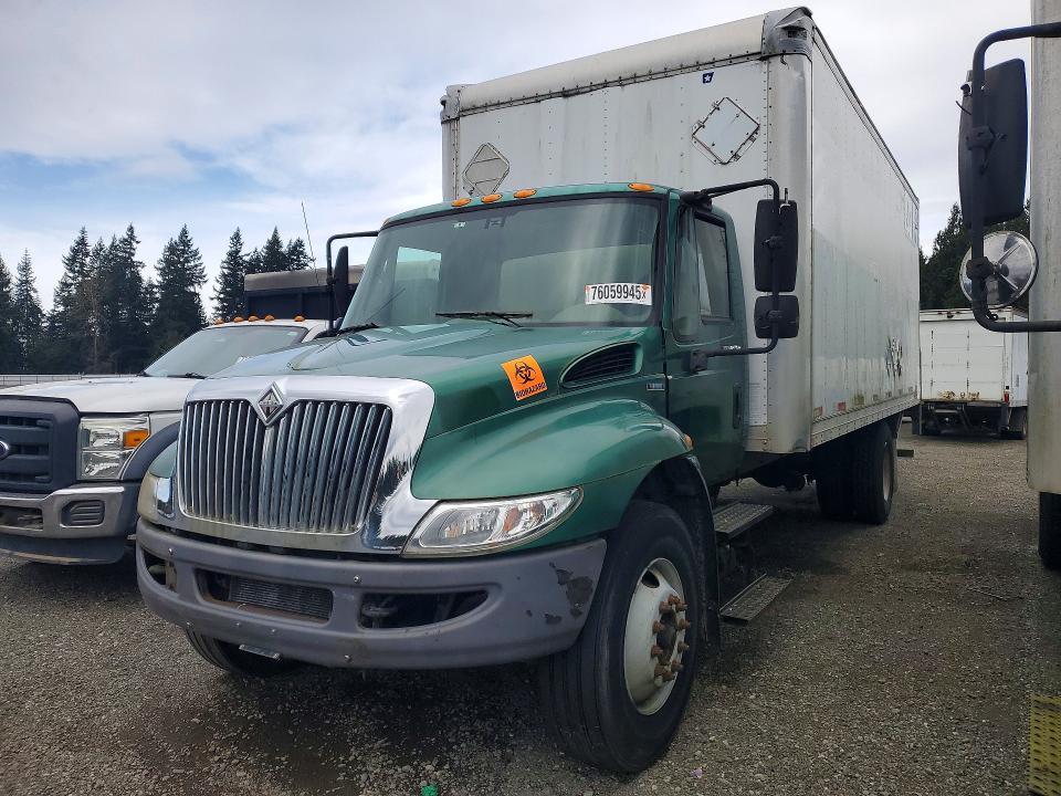 2009 International 4300 box Truck