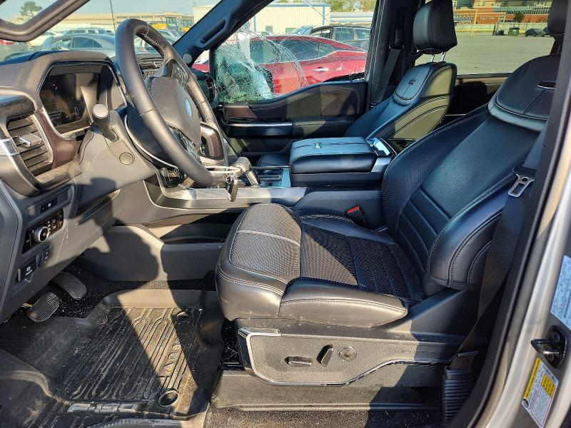 2025 Ford F150 Platinum