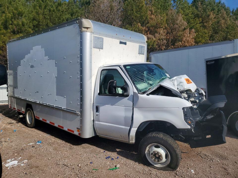 2024 Ford E450 BOX Truck