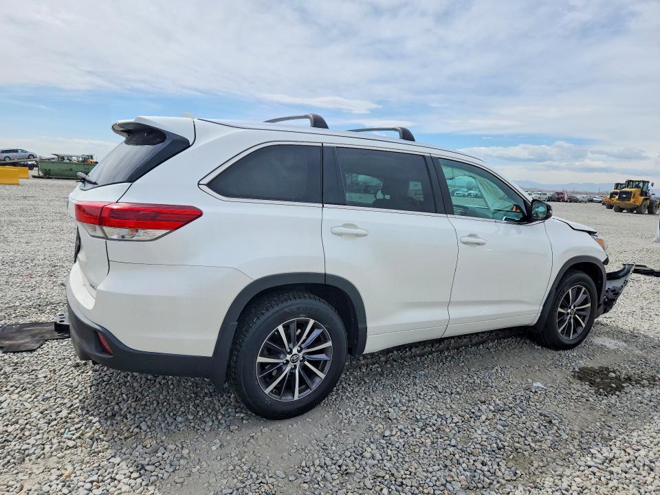 2017 Toyota Highlander xle