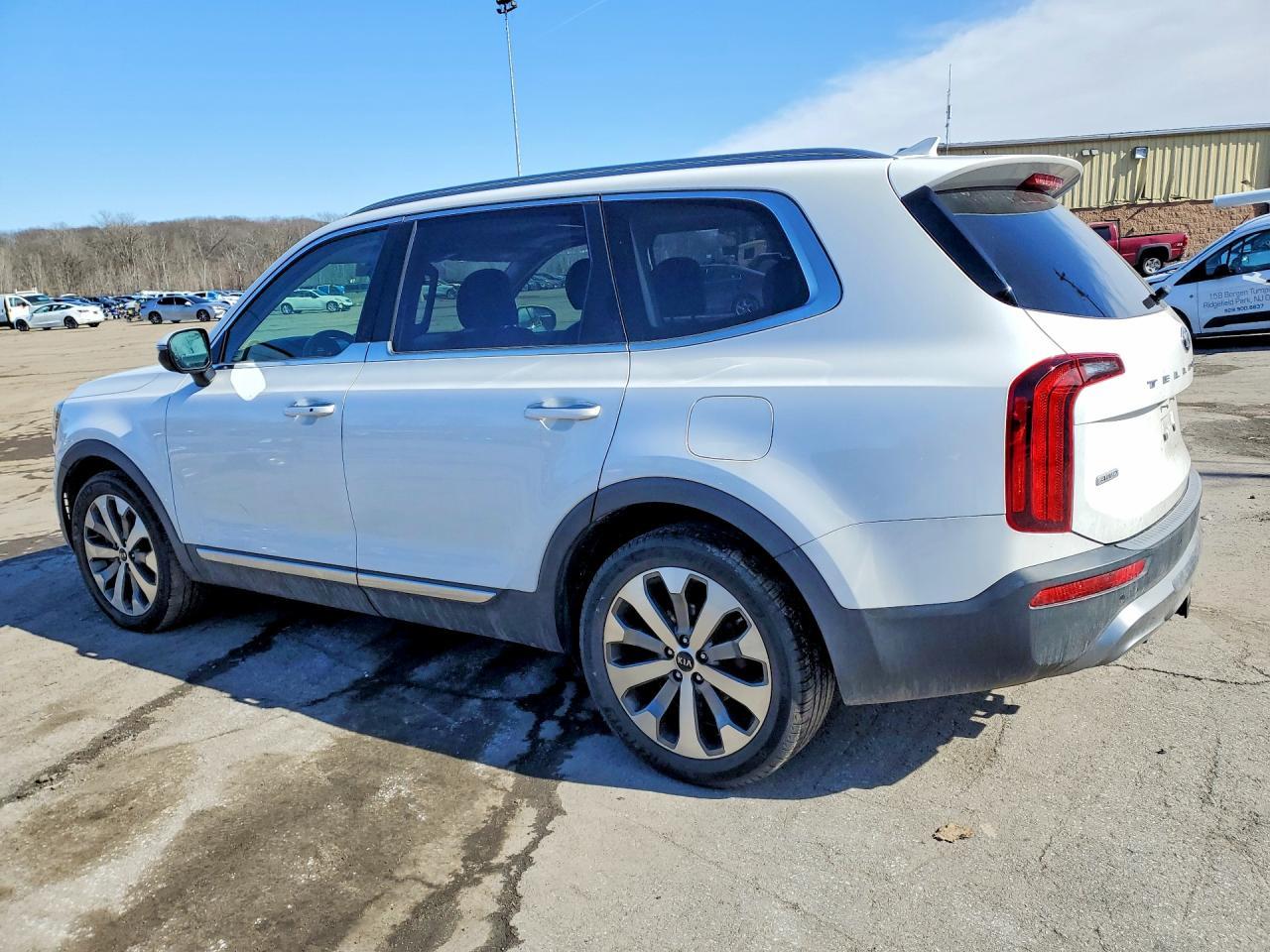 2020 KIA Telluride s