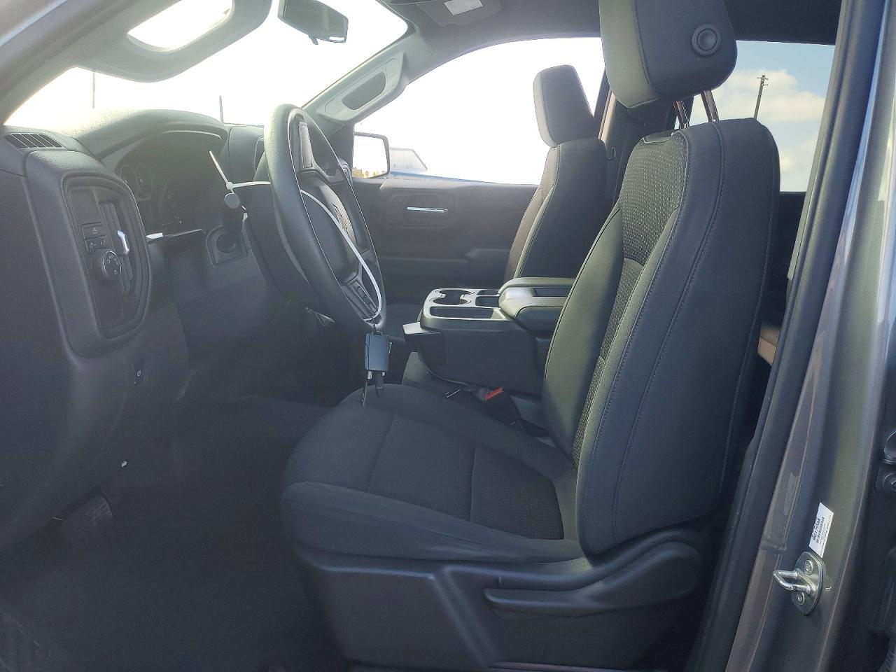 2021 Chevrolet Silverado C1500 Custom